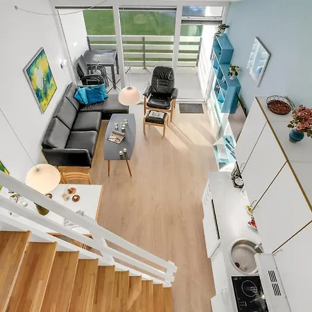 Beautiful In With Kitchen